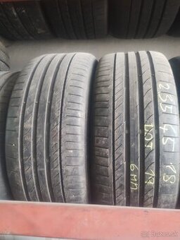 Pneu 235/45R18