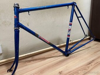 Favorit F8 krásny rám 1967 - 1