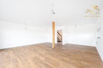 Novostavba 4-izbového domu v pokojnej obci Krakovany