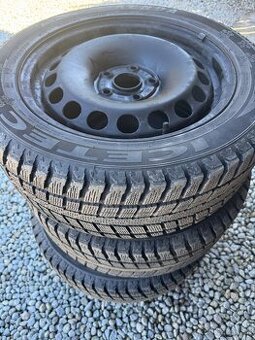 Zimne pneumatiky 205/55/R16