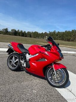 Honda vfr