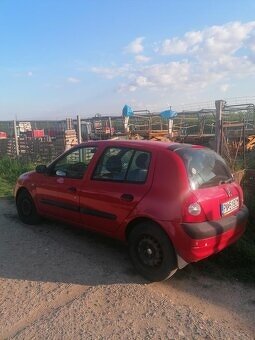 Predám Renault Clio 1,4 benzín A/t 4.Nová STK+EK.