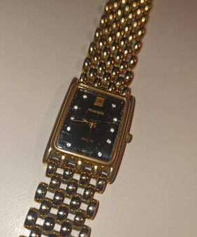 Retro náramkové hodiny