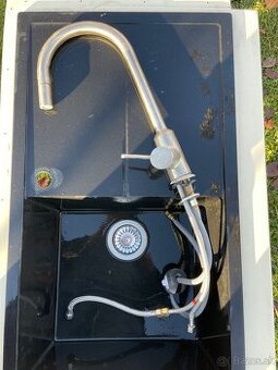 Kuchynsky drez + bateria so sprskou