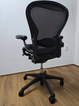 Kancelárska stolička Herman Miller