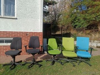 Predám kvalitné kancelárske stoličky