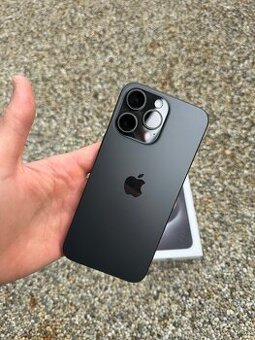 IPhone 15 pro Max - baterie 100% Black