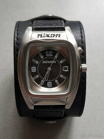 Predám hodinky Nixon The Rocker - 1