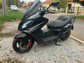 Maxiskuter Kymco Xciting 300r
