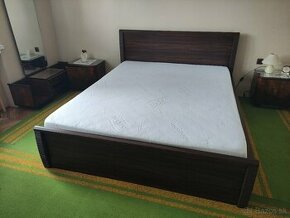 Manželská posteľ 160cm