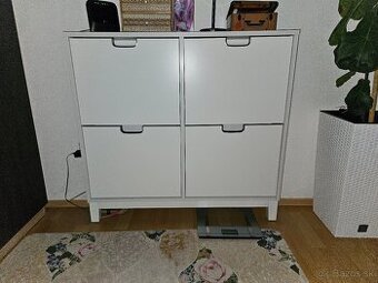 Botník IKEA