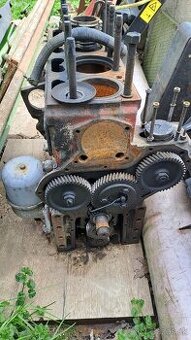 Zetor motor 5501