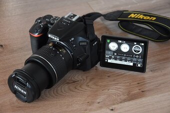 Nikon D5600 wifi BT - dotyk.dis. - VR objektiv AF-P 3tis.sn