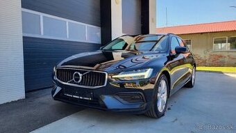 Volvo V60 B4 2.0L Momentum A/T