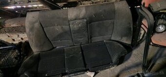BMW E46 zadná sedačka Alcantara -