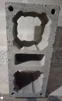 KOMINOVA TVARNICA SCHIEDEL
