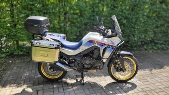 Honda Transalp 750