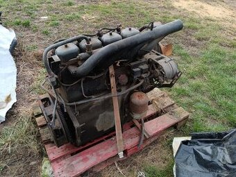 Predám motor Zetor 7211z bagra dh 112