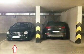 Parkovacie statie, Universo, Rúžová dolina 8, BA Ružinov