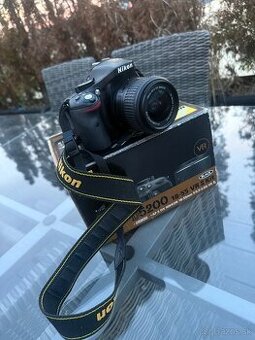 Nikon D5200