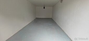 Garáž na prenájom Mikovíniho, Košice - Západ