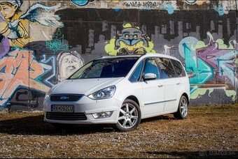 Ford Galaxy 2,0l,103kW Powershift,Titanium 7miest Webasto