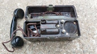 Vojenský poľný telefón ČSLA TP-25