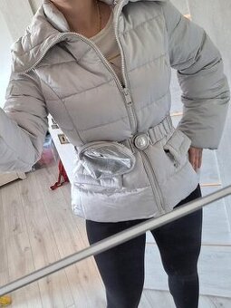 Guess bunda