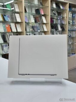 MacBook Air 13" M4 (10+10C), 16+512GB, strieborný | NOVÝ KU
