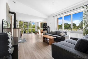 Na predaj 6 izbový RD v centre Dunajskej Lužnej