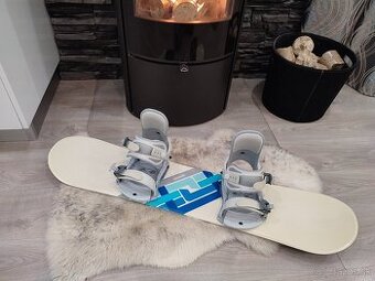 Snowboard 110 cm s viazaním