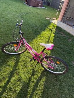 Detsky dievcensky bicykel