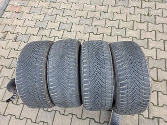 Predám zimné pneumatiky r17