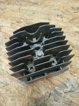 Babetta 210 hlava valca