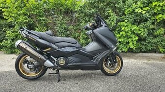 YAMAHA Tmax530