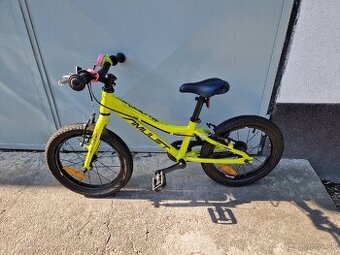 Amulet  veľkosť 16