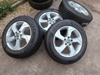 hliníkové disky 5x114,3 orig. NISSAN 17" pneu 215/65 r17