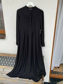 Dlhé elegantné gotické čierne šaty