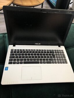 Asus X550C na náhradné diely