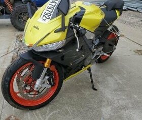 Rozpredám Aprilia RS Tuono 660