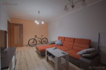 PRIESTRANNÝ 2i 68m2 + LOGGIA na sídlisku ROVEŇ