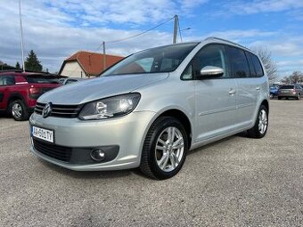 VW Touran 1.6TDI diesel, 77kW, MT/6, rok:11.2010.