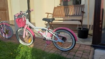 Decathlon bicyklik dievčenský s košíkom