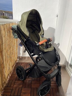 Kombinovaný kočík 2v1 Petite&Mars