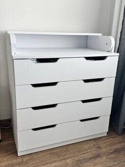Prebalovacia komoda