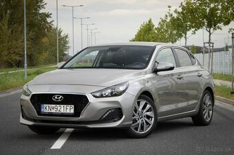Hyundai i30 Fastback 1.4 T-GDi / SVK / 1.M / AJ NA SPLÁTKY /