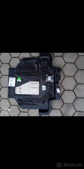 Podvozkovy kryt motoru Fiat Freemont