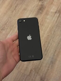 iPhone SE 2020 Black