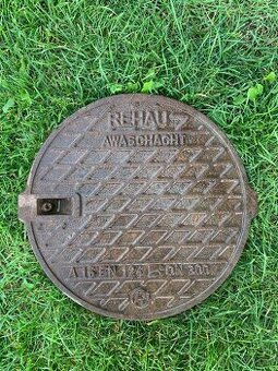 Kanalizačný poklop liatinovi 300mm