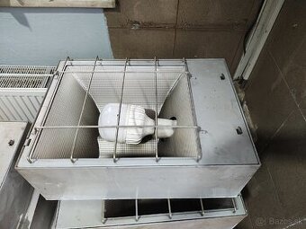 Predám svetlá priemyselné. 220V